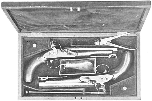 Case of military flintocks 1815 waterloo